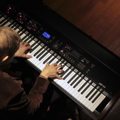 Kawai MP-11SE stage piano