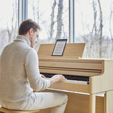 Roland HP702 digital piano - Light oak