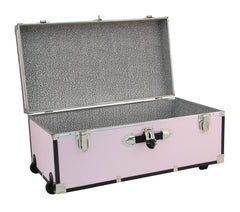 TRUNK SEWARD FOOTLOCKER WITH WHEELS 30 INCH BLUSH