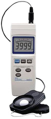 LIGHT METER LUX/FC