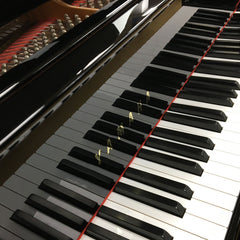 Yamaha GC1 grand piano – Polished Ebony