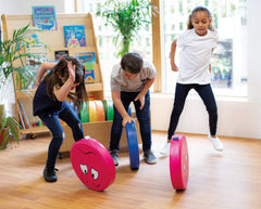 Emotions™ Cushions Pack 1
6 cushions, no language