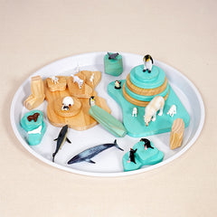 Small World In Plate - Grassland