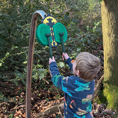 Percussion Play Bug-Beats honey beetle – Wall fix
