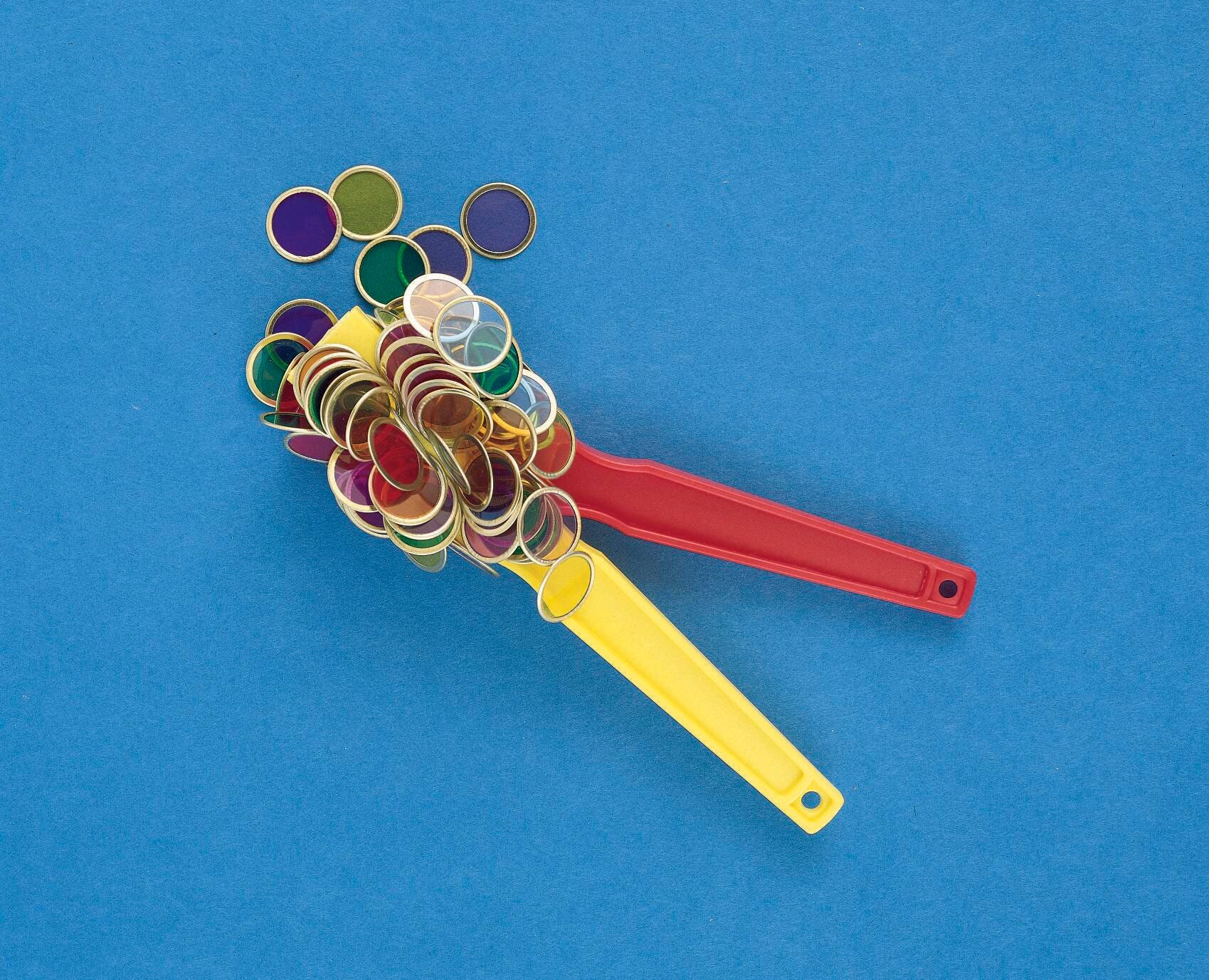 GAME MAGNETIC WANDS AND COUNT CHIPS