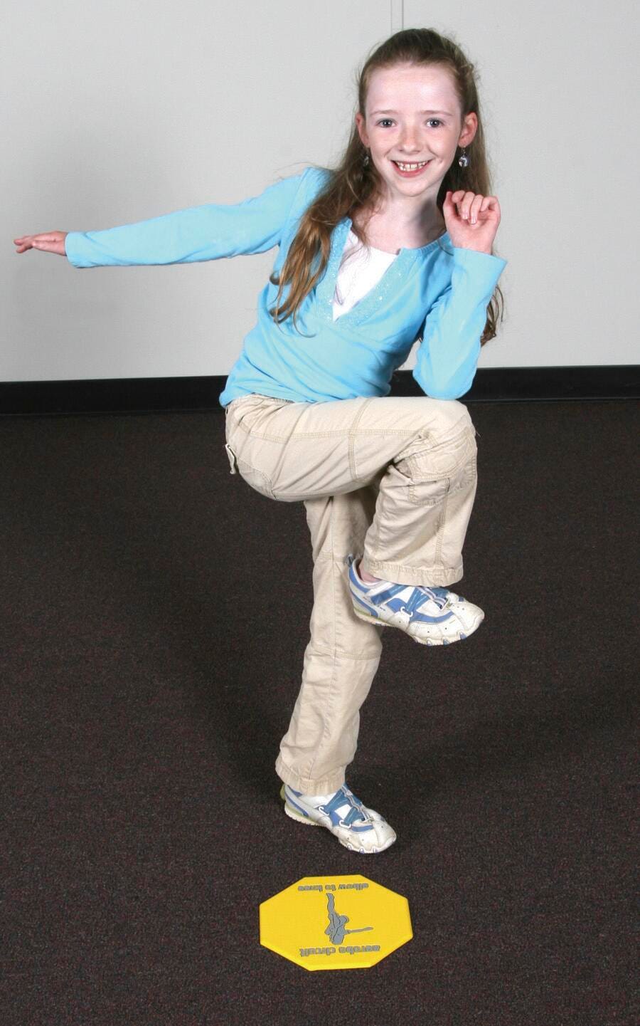 SPOT MARKERS AEROBO CIRCUIT SIX COLORS SET OF 12