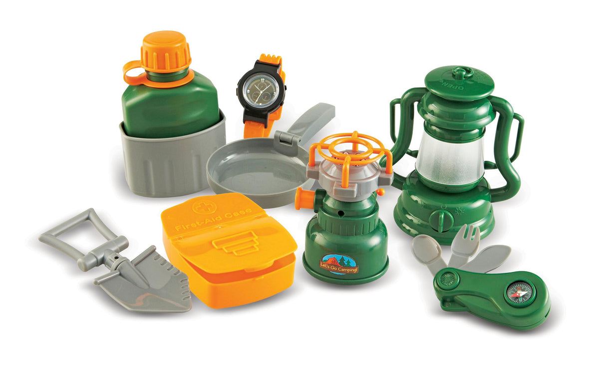 PRETEND AND PLAY CAMP - SET OF 8