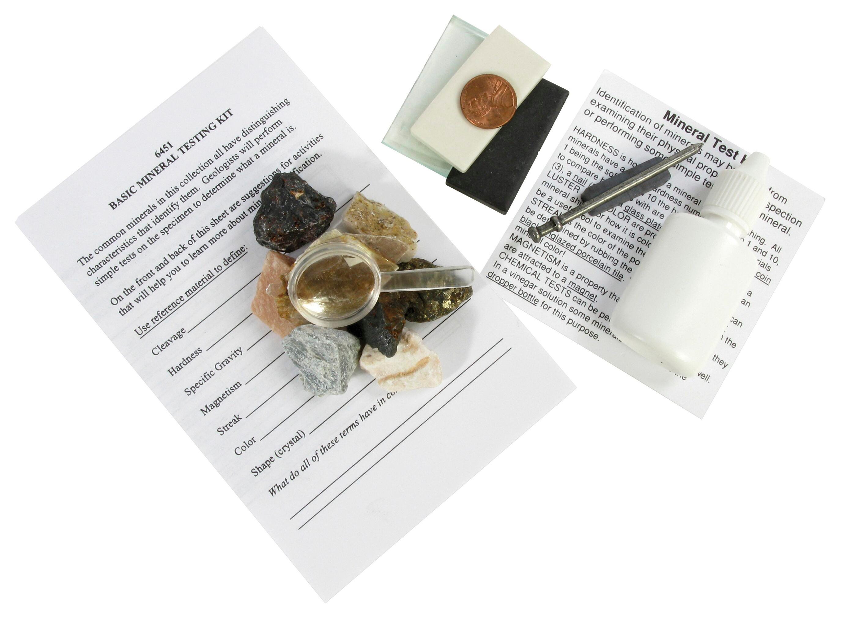 SCIENCE MINERAL TEST KIT WITH