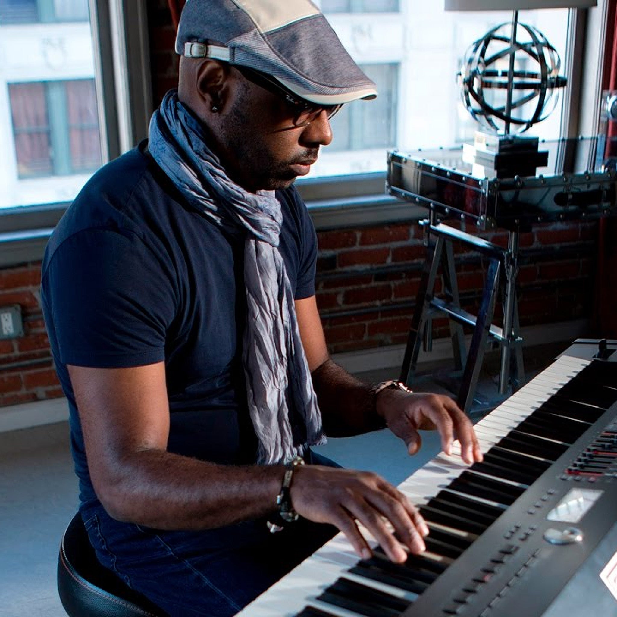 Roland RD-2000 EX stage piano