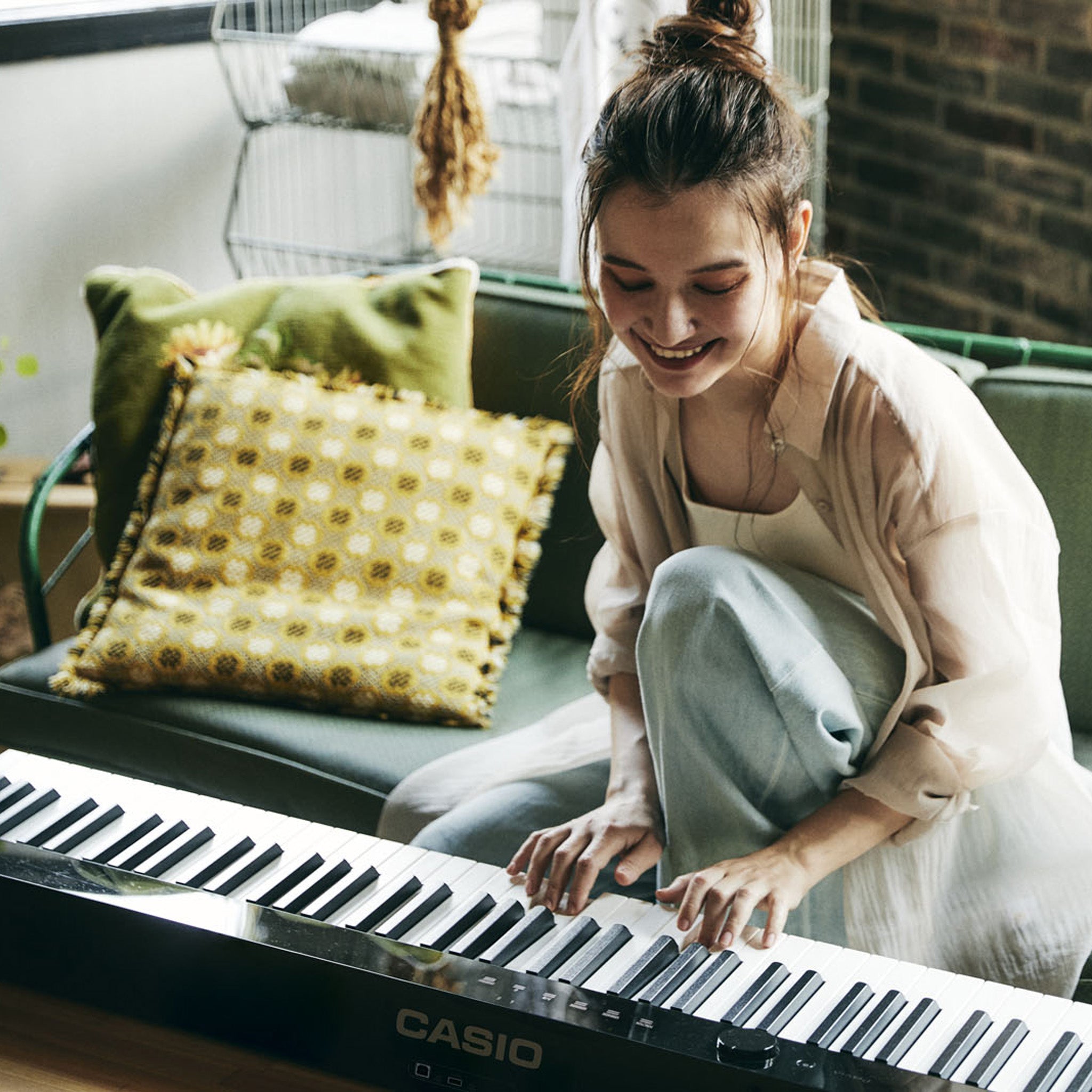 Casio Privia PX-S1100 portable digital piano - Black