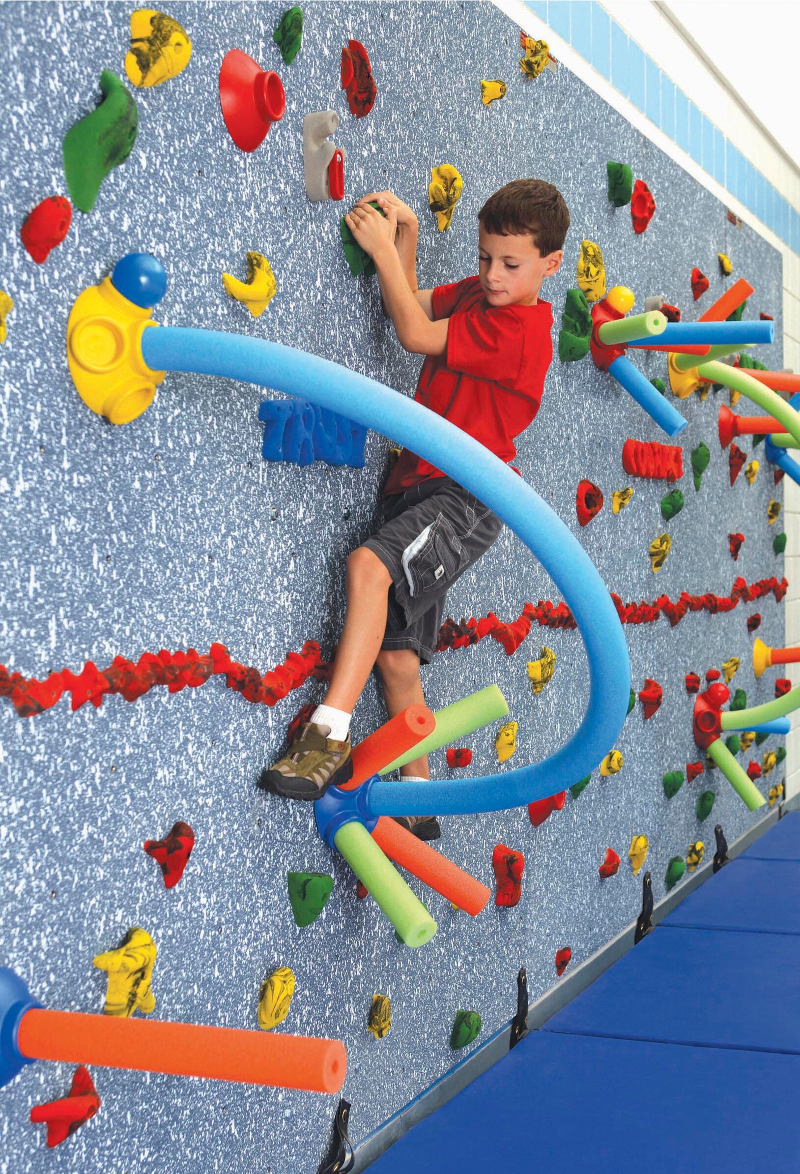 CLIMBING WALL ACCESS CHALLENGE COURSE SET