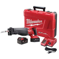 M18 FUEL 18 VOLT SAWZALL KIT