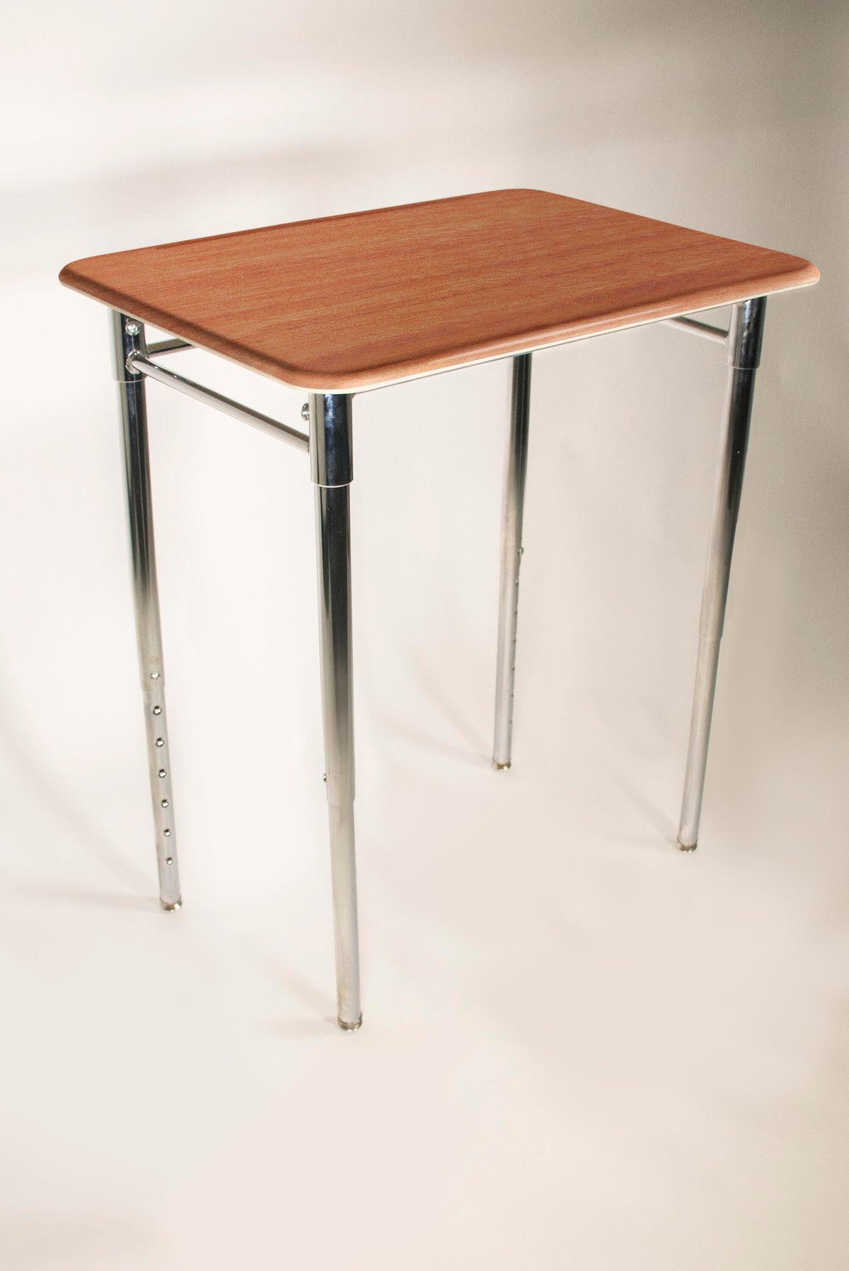 DESK - CLASSROOM SELECT - CONTEMPORARY COLLABORATION - RECTANGLE 26 W X 20 D - 22-33 INCH ADJUSTABLE HEIGHT - HARD PLASTIC - NONE - SPECIFY TOP COLOR - NONE - GLIDE