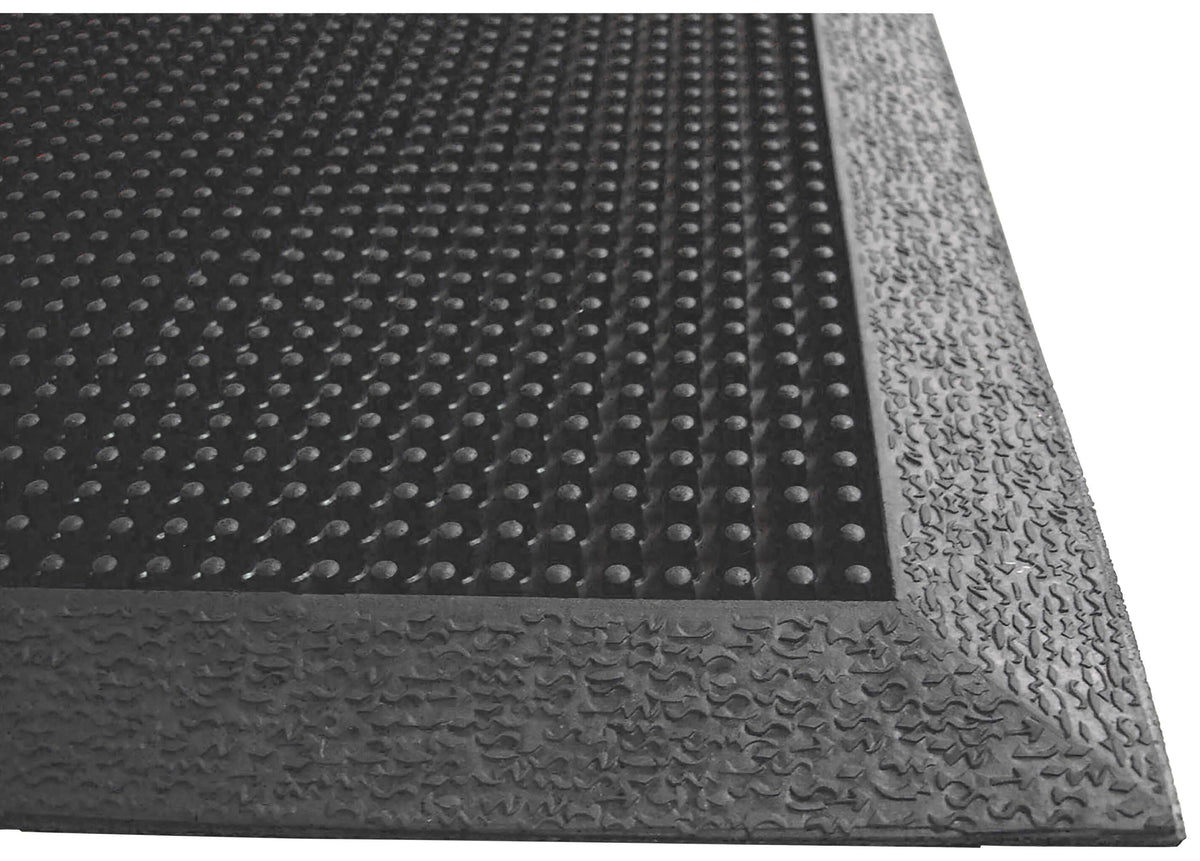 MAT - SCRAPER - BRUSH TIP - 18X28 - GJO70380