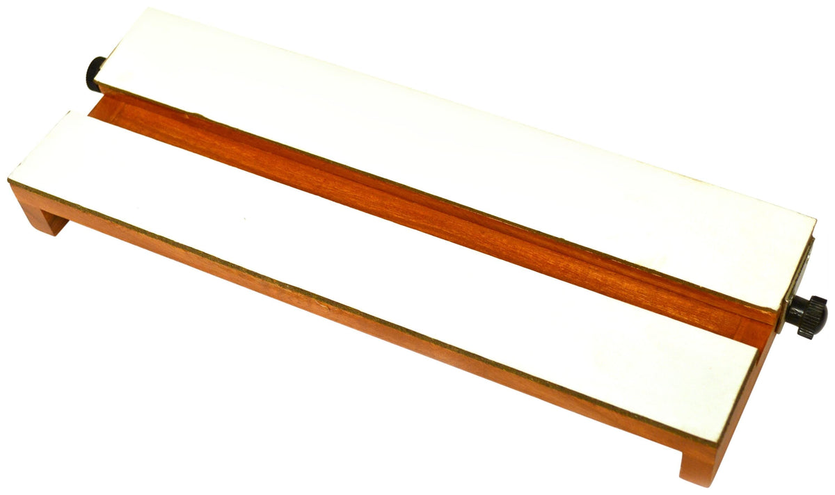 BOARD SPREADING INSECT