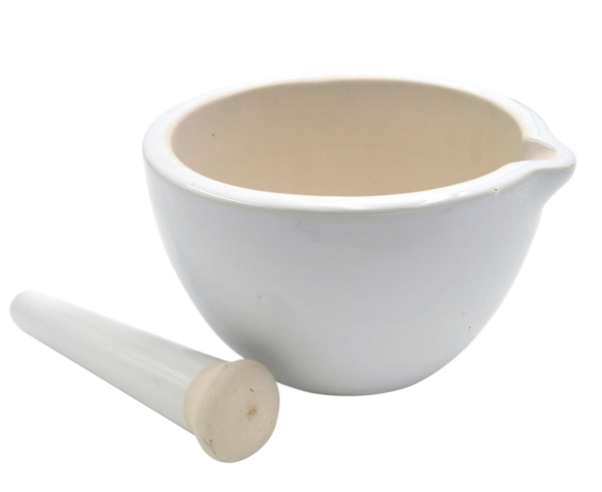 MORTAR AND PESTLE PORCELAIN 180MM