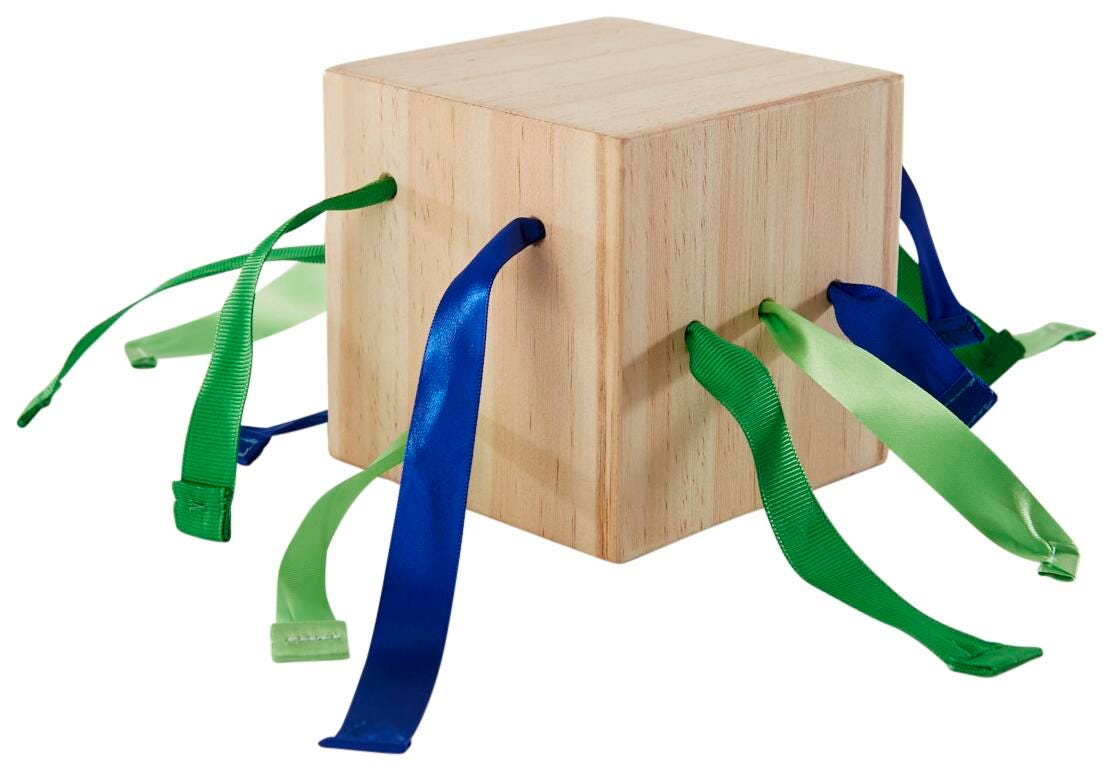 ABILITATIONS RIBBON PULL CUBE - LARGE