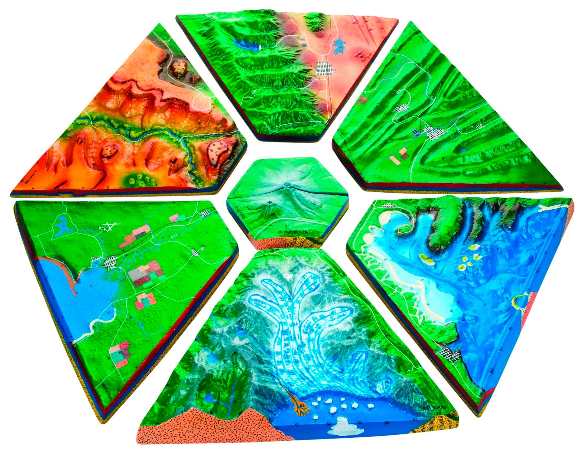 Landforms Activemodel MODEL LANDFORM SET/8 | Eduplan International