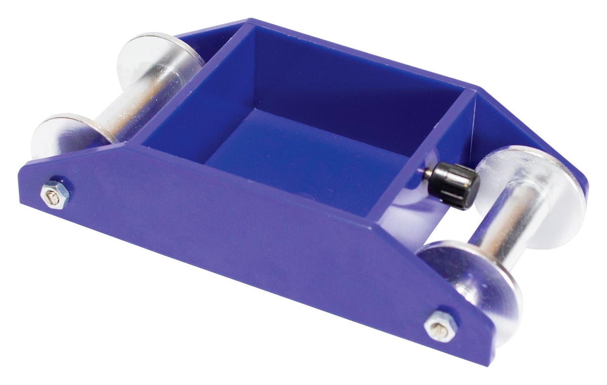 UNITED SCIENTIFIC HALLS CARRIAGE