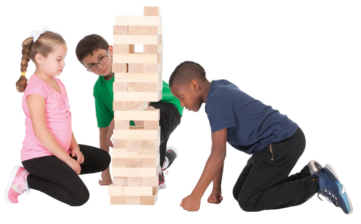 GIANT TOWER FLAGHOUSE