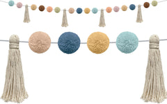 GARLAND EVERYONE IS WELCOME