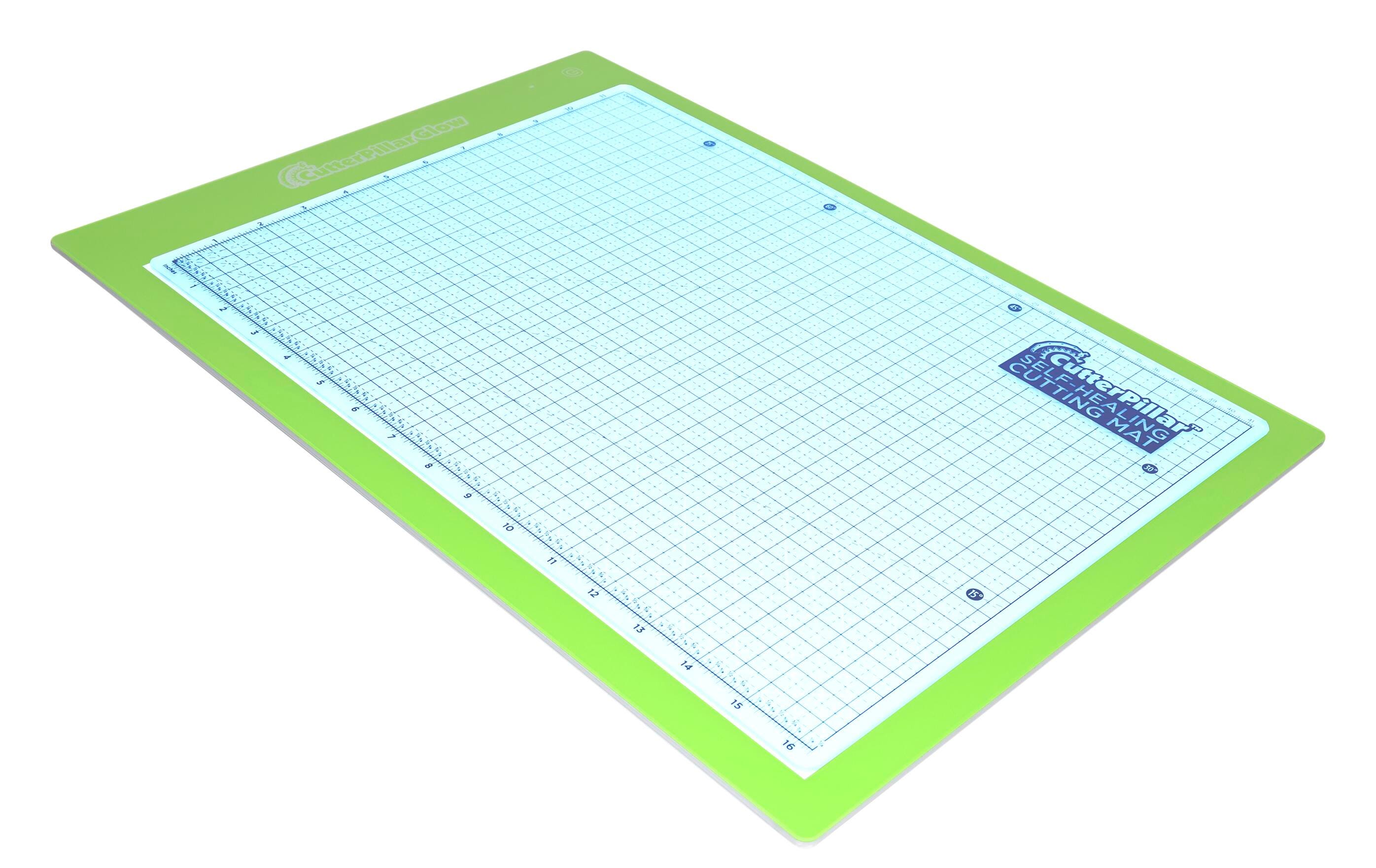 MAT CUTTERPILLAR GLOW BASIC LIGHT BOARD W/ CUTTING MAT
