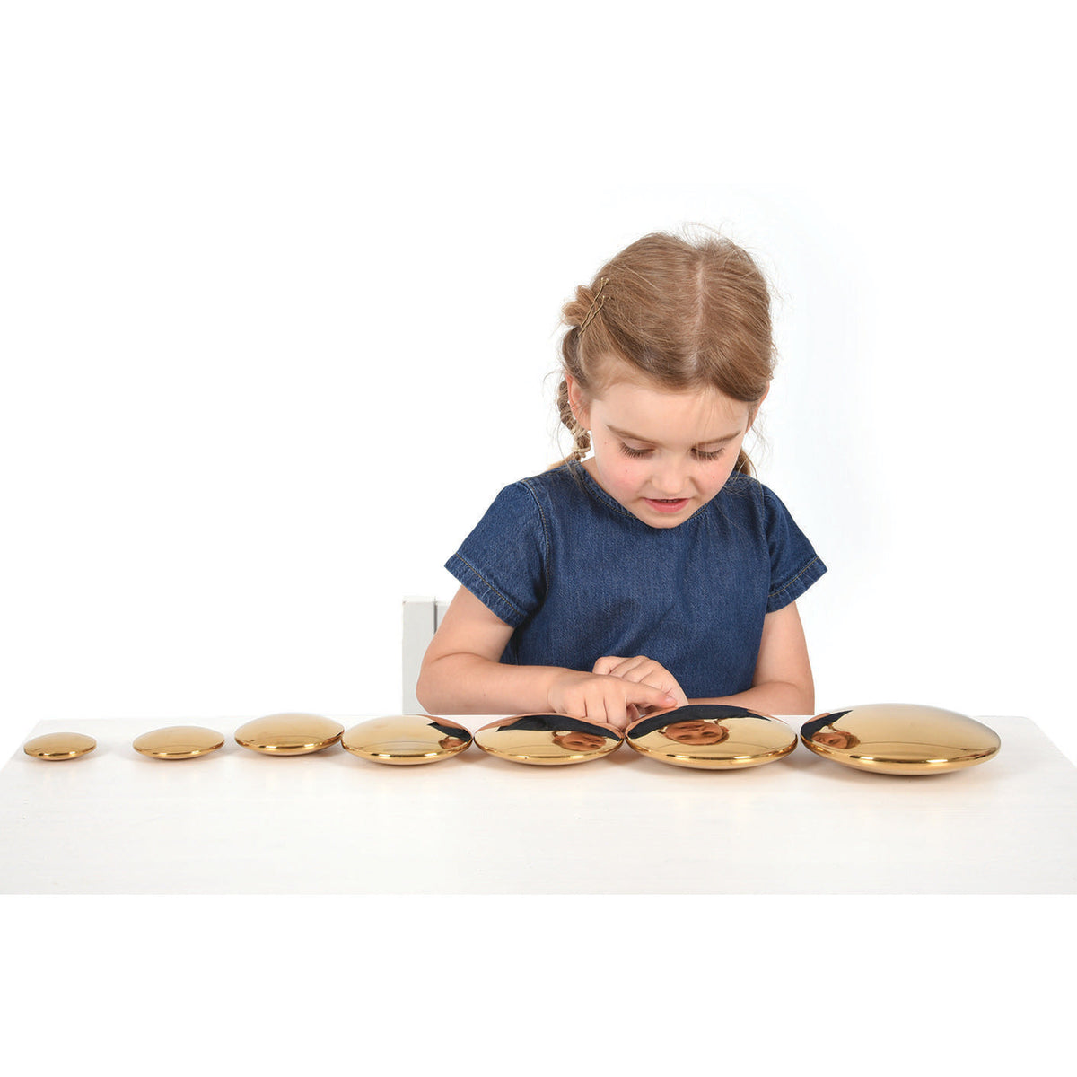 Reflect Buttons Gold