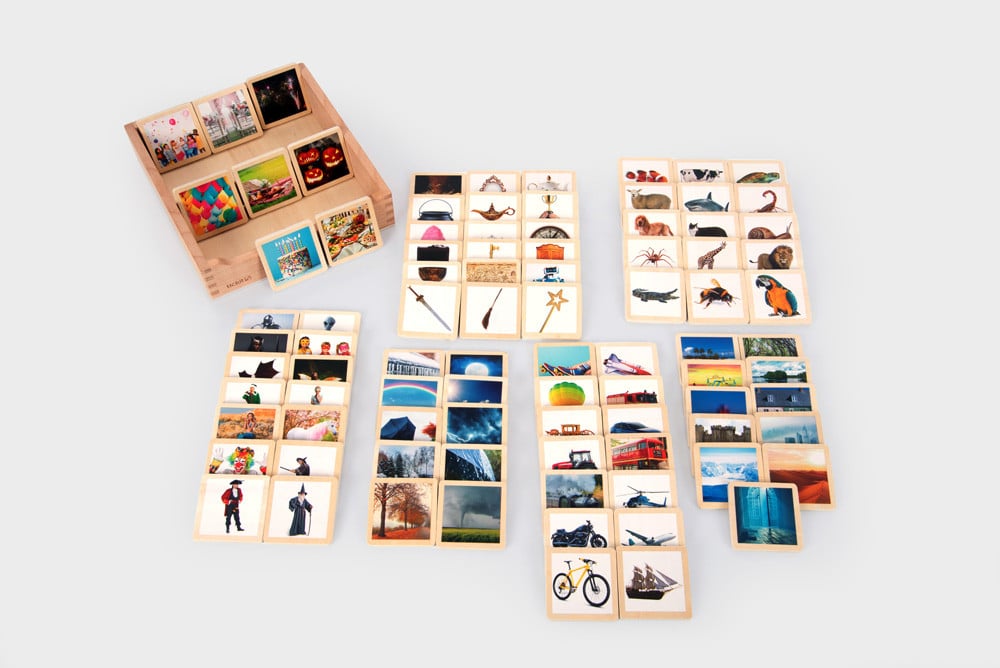 WOODEN STORY TILES