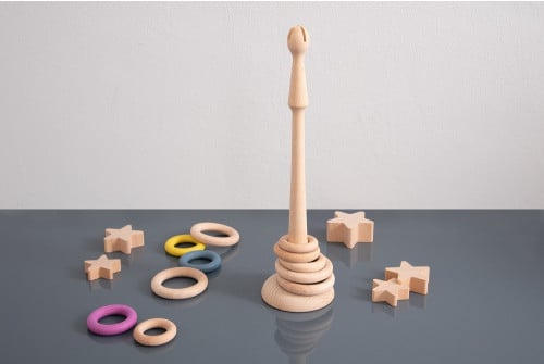 NATURAL WOODEN RING STAND