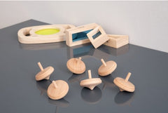 NATURAL WOODEN SPINNING TOPS