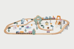 TRAIN SET