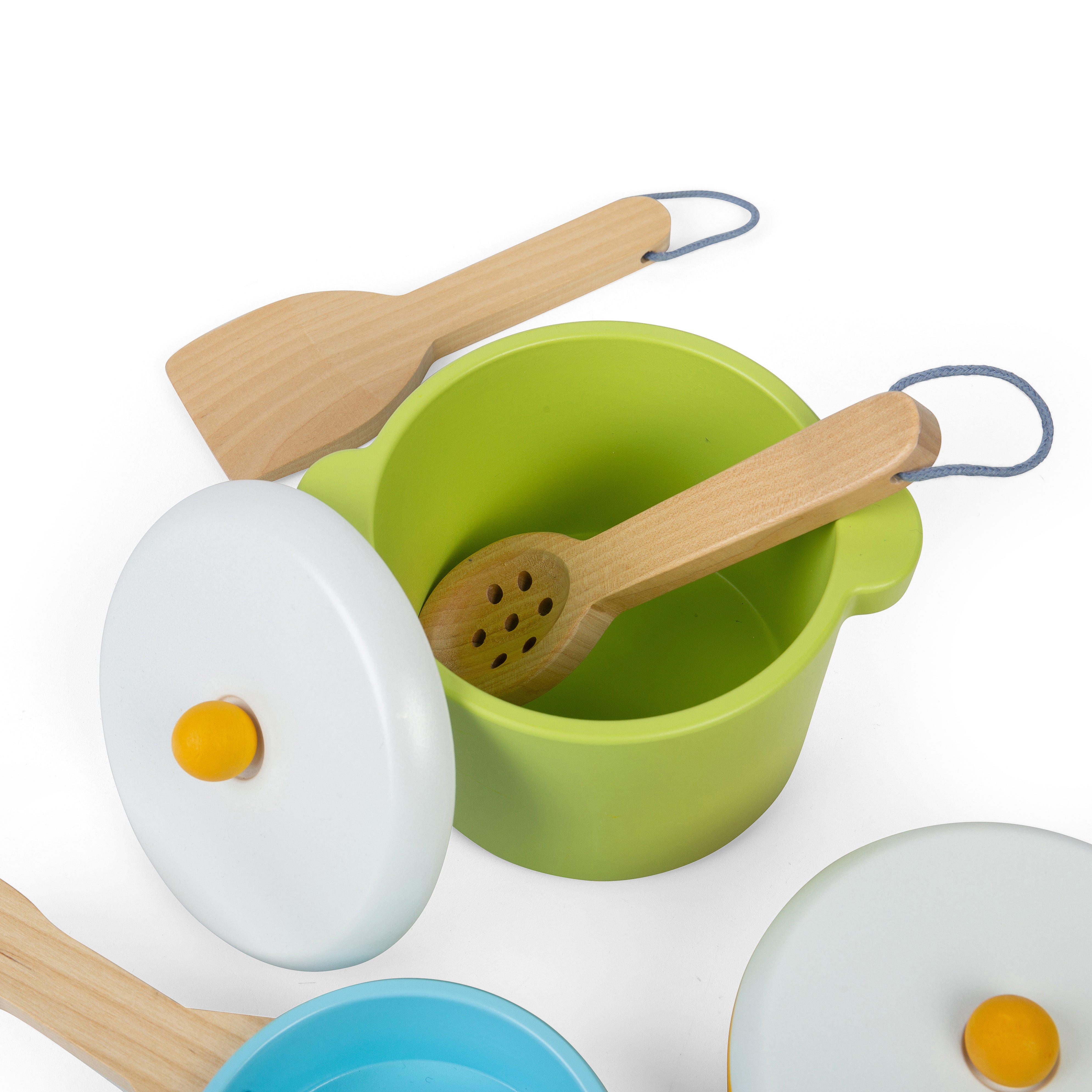 Pots & Pans (18 Months +)
