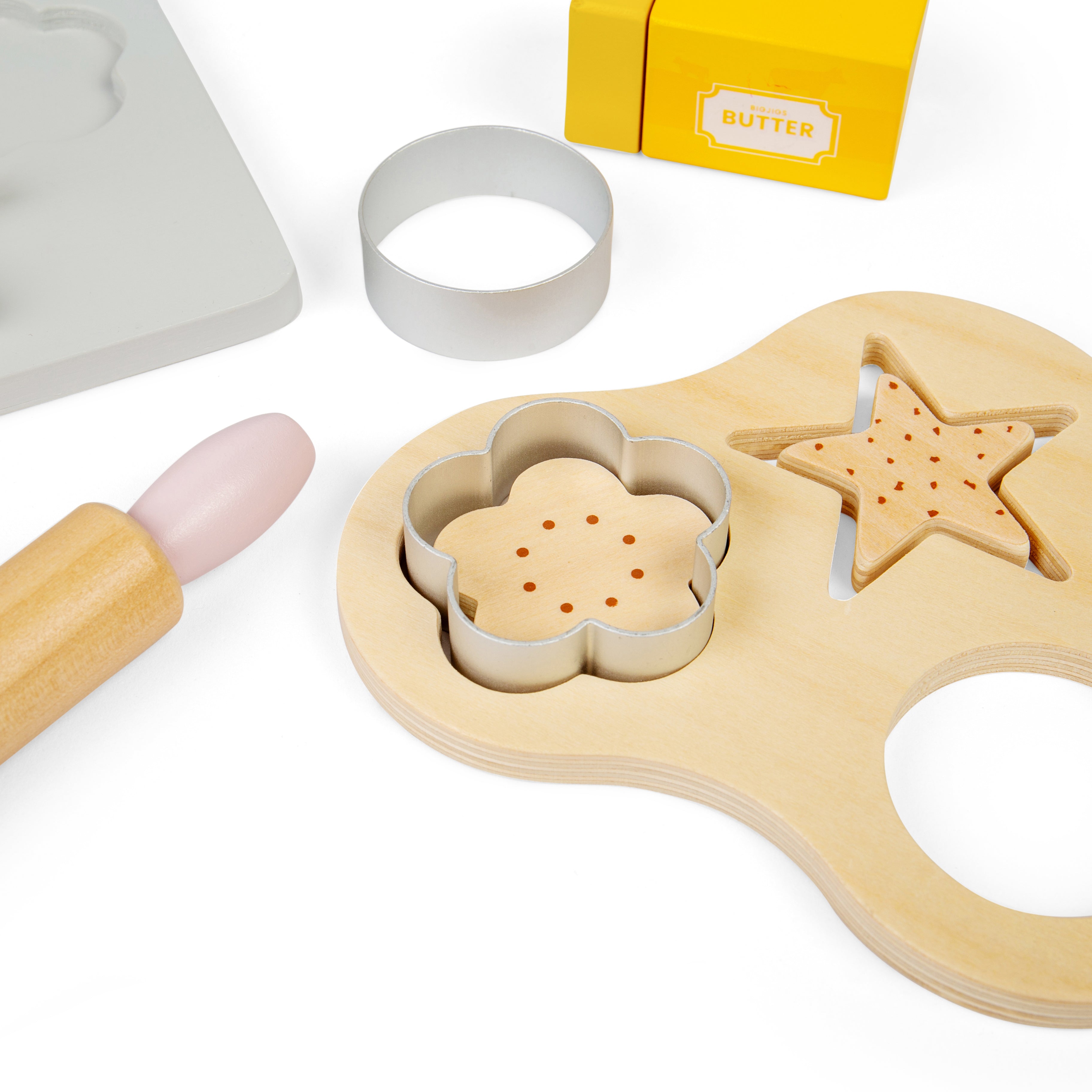 Baking Cookies (18 Months +)