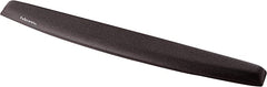 FELLOWES KEYBOARD MEMORY FOAM WRIST SUPPORT -SAPPHIRE