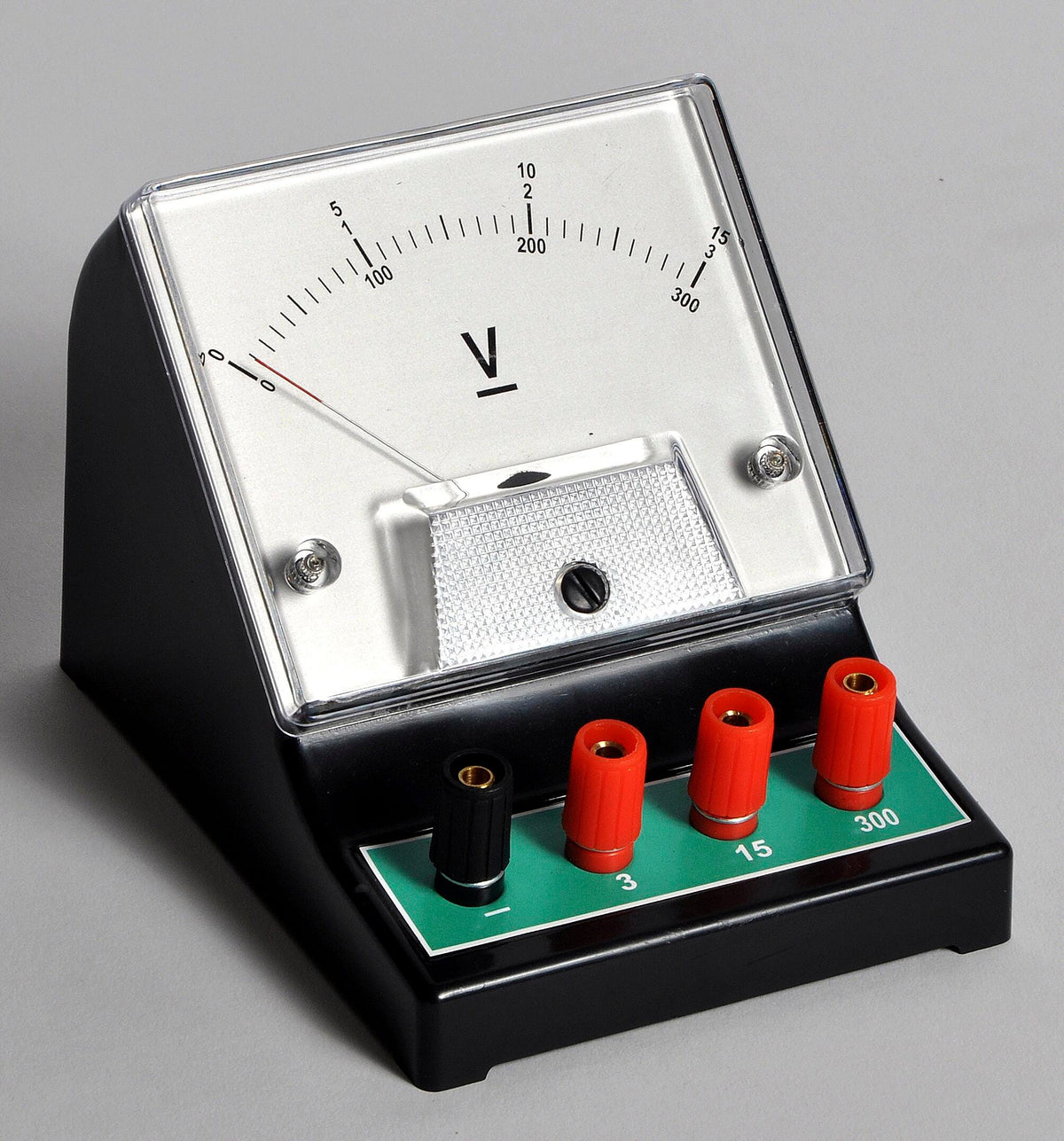 VOLTMETER DC BENCH TRIPLE RANGE EA