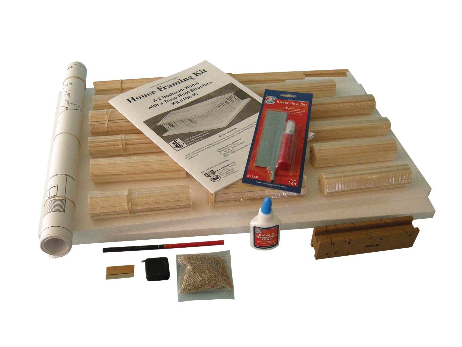 HOUSE FRAMING WITH TRUSS ROOF KIT 104