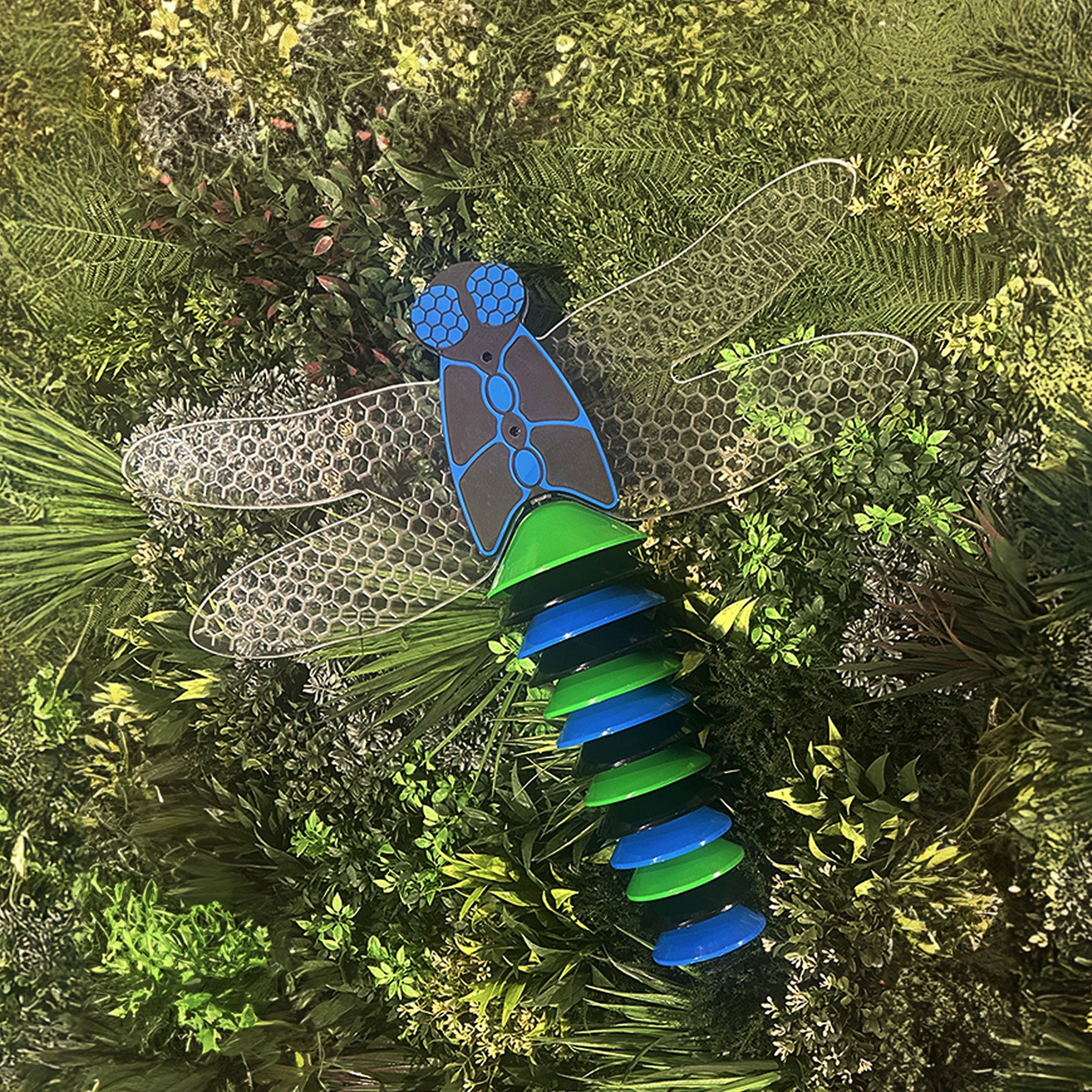 Percussion Play dragonfly – Ground install