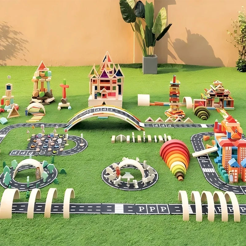 904-Piece Railway Blocks