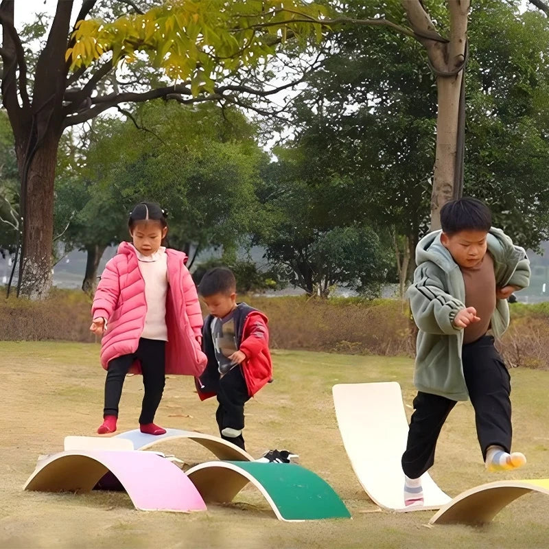 Seesaw (6 colors per box, colors randomly assigned)