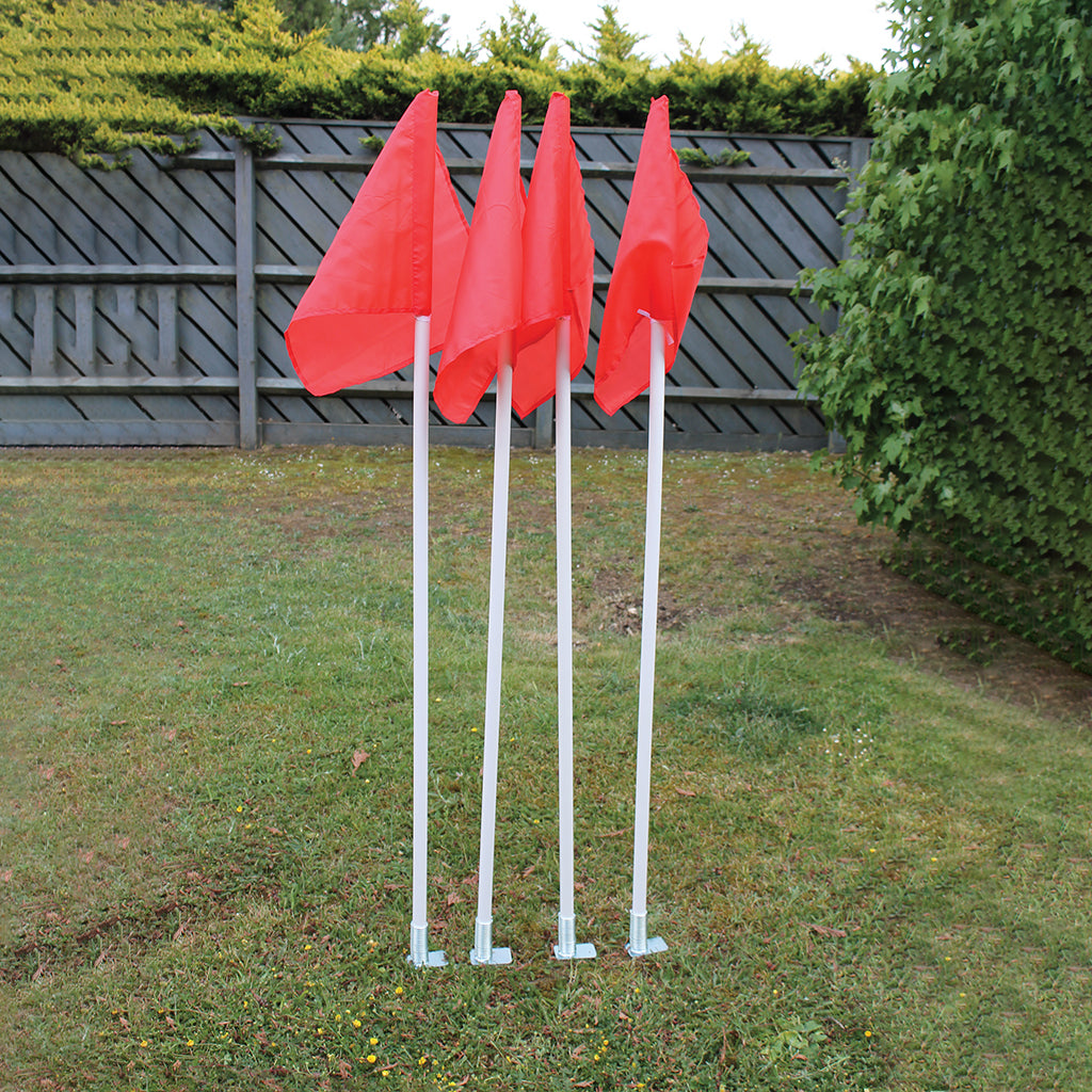 CORNER FLAG & POLE C/W SPRUNG STEEL SPIKE SET OF 4