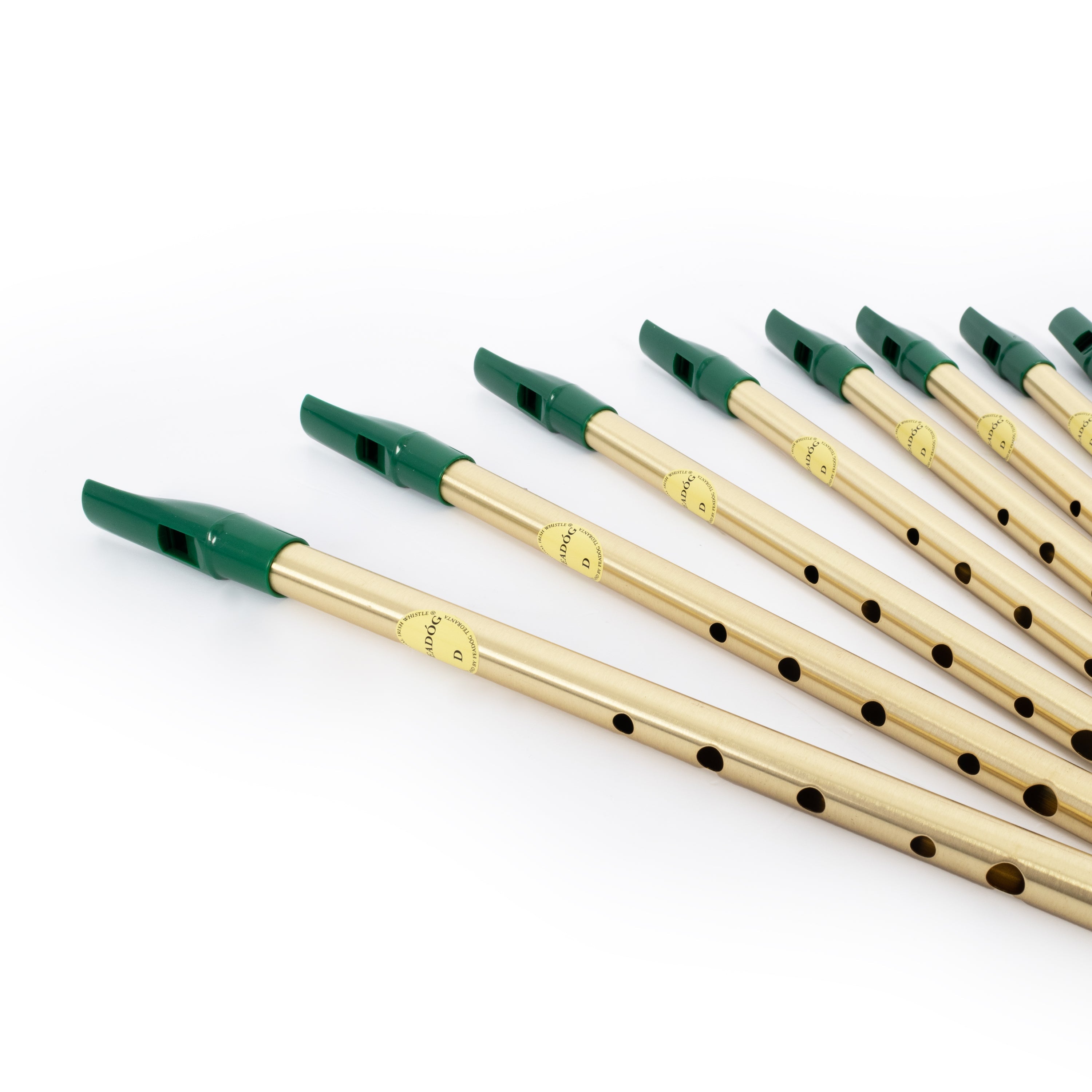 FeodÃ³g Irish whistle in D - Brass, pack of 10
