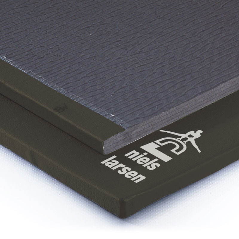 SUPERLIGHT MAT 1.83M X 1.22M X 23MM, BLACK, SET OF 10