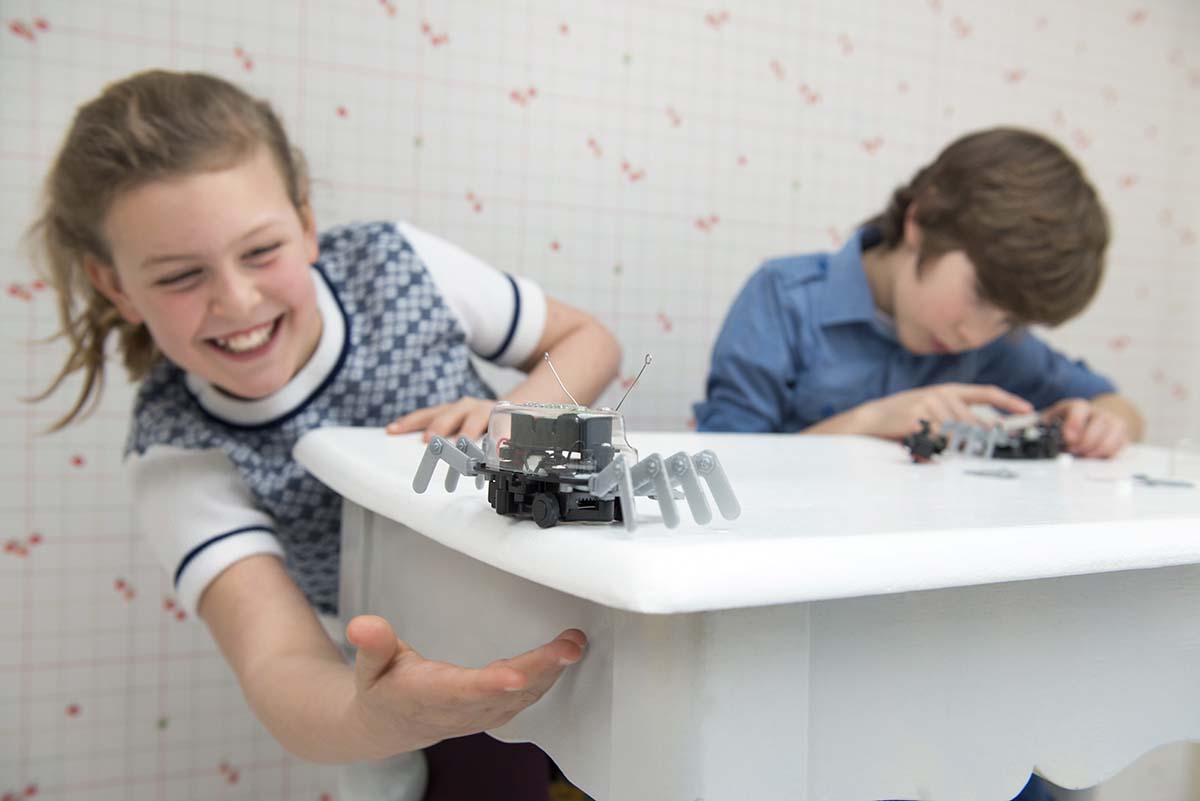 KidzRobotix - Table Top Robot (8 Years +)