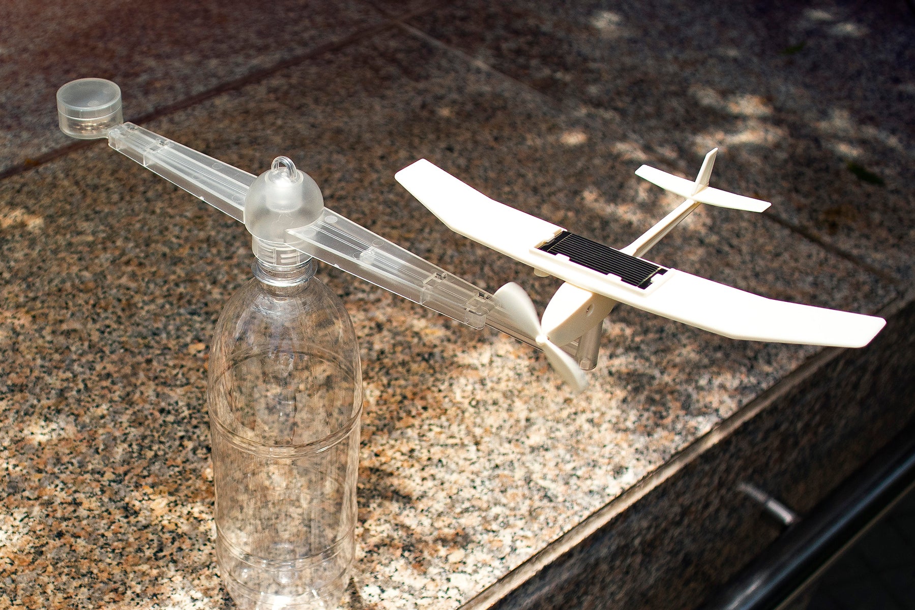 Green Science - Plane Mobile (5 Years +)