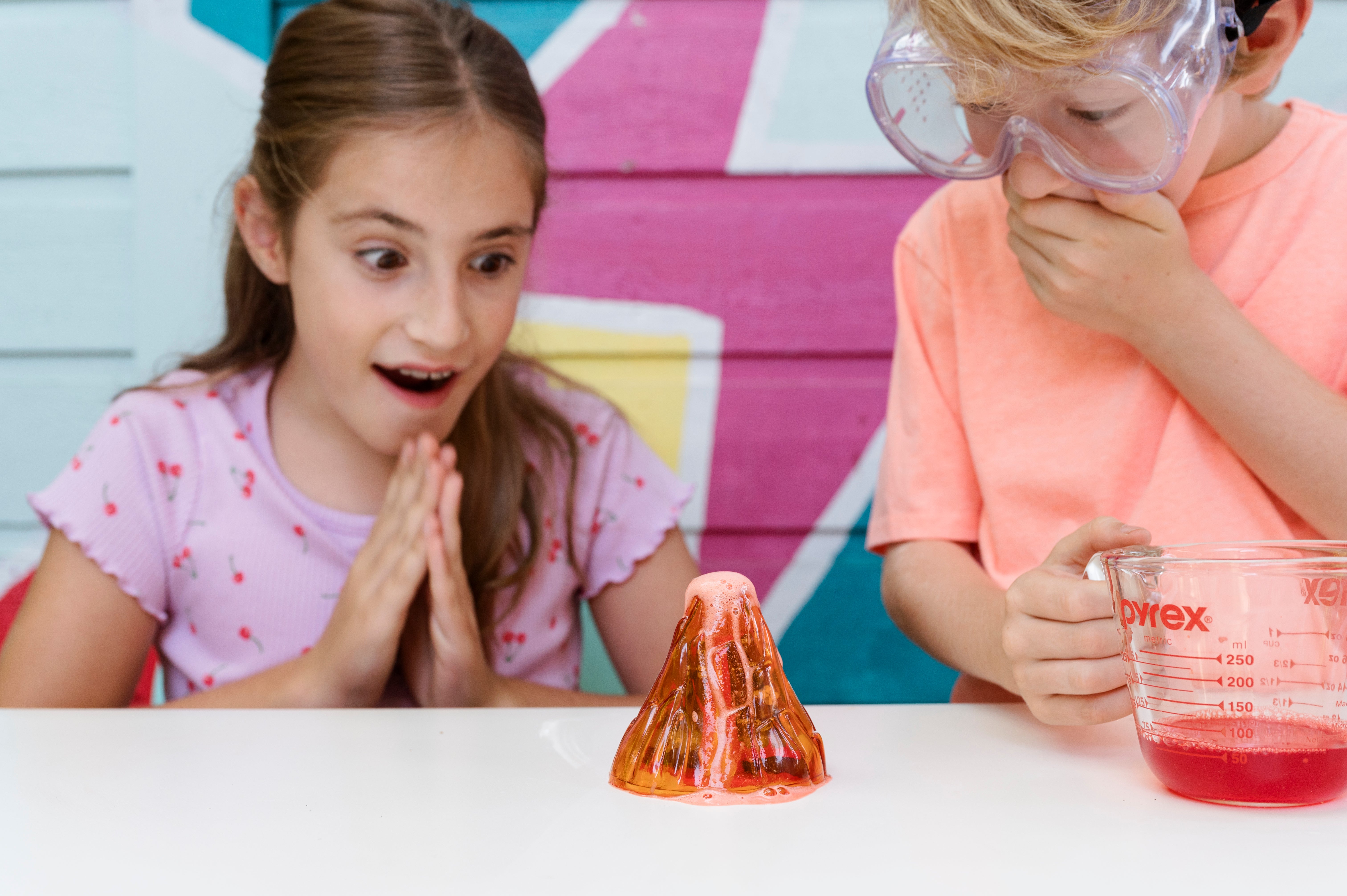 Kidzlabs - Table-Top Volcano (5 Years +)