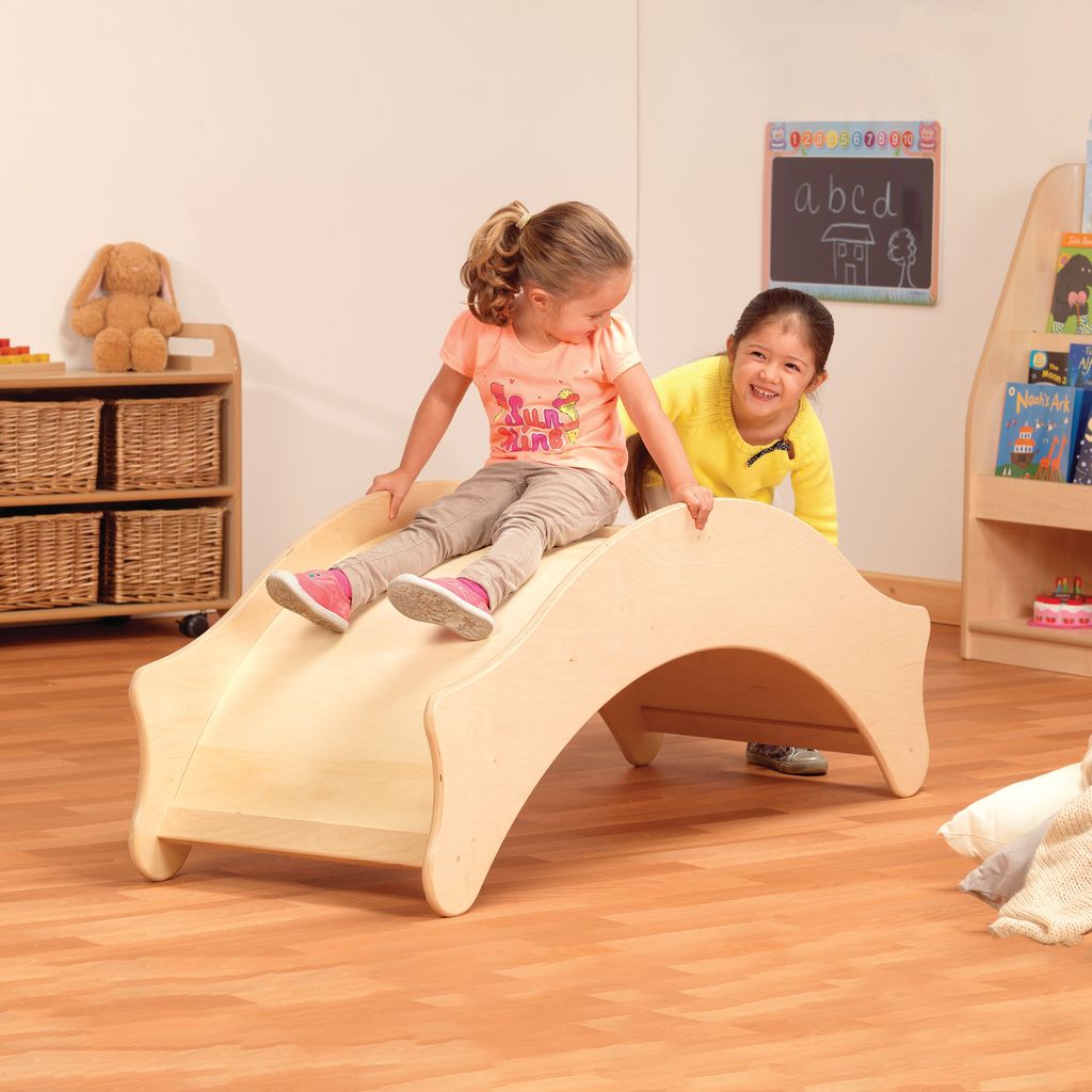 MILLHOUSE 3 IN 1 PLAY UNIT