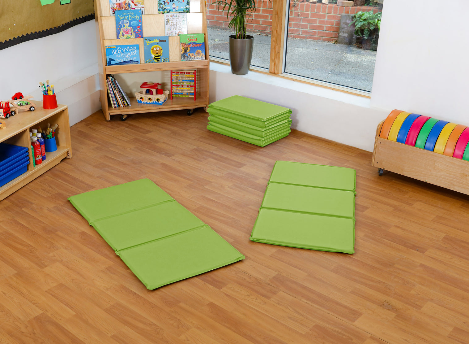 Sleep Mat - lime green
1200 x 600 x 25mm