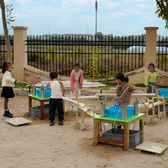 Sand and water mobile station