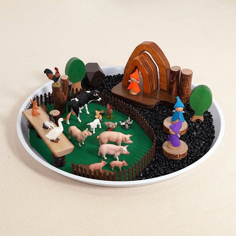 Small World In Plate - Farm