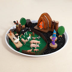 Small World In Plate - Farm